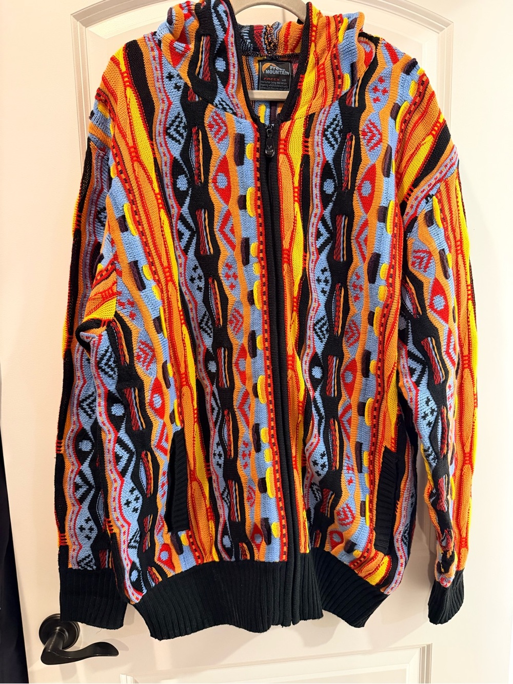 NWOT Vibrant Multicolor Hooded Knit Sweater XL